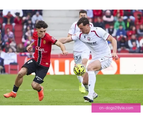 巴萨青训边锋姆布拉加盟河南